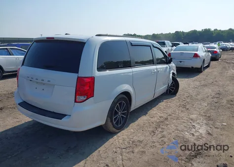 2018 Dodge Grand Caravan Sxt z USA, uszkodzony, nr VIN 2C4RDGCG8JR136977